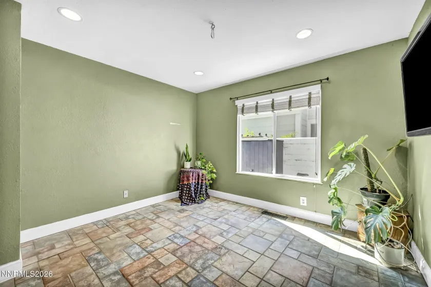 857 Lighthouse, Reno, Nevada 89511, 4 Bedrooms Bedrooms, ,3 BathroomsBathrooms,Residential,Residential,Lighthouse,0,260010031