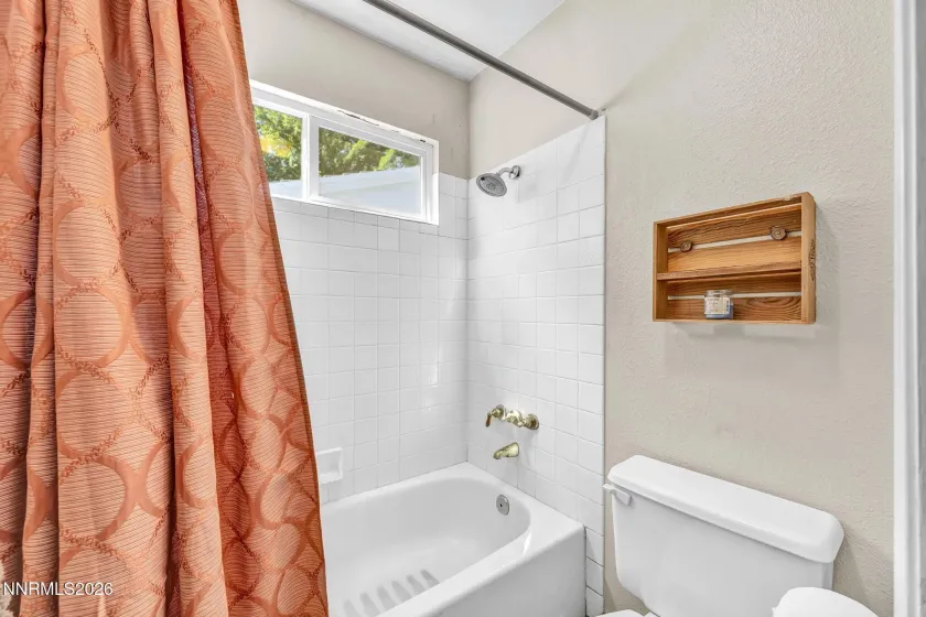 857 Lighthouse, Reno, Nevada 89511, 4 Bedrooms Bedrooms, ,3 BathroomsBathrooms,Residential,Residential,Lighthouse,0,260010031