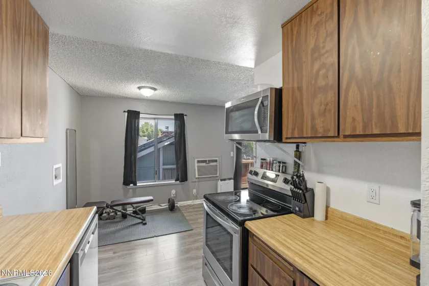 4602 Neil, Reno, Nevada 89502, 1 Bedroom Bedrooms, ,1 BathroomBathrooms,Residential,Residential,Neil,0,260010034