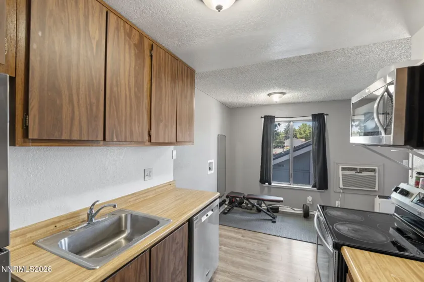 4602 Neil, Reno, Nevada 89502, 1 Bedroom Bedrooms, ,1 BathroomBathrooms,Residential,Residential,Neil,0,260010034
