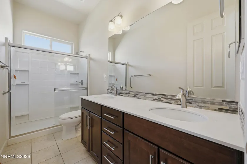 11880 Paradise Hills, Sparks, Nevada 89441, 4 Bedrooms Bedrooms, ,3 BathroomsBathrooms,Residential,Residential,Paradise Hills,0,260010035