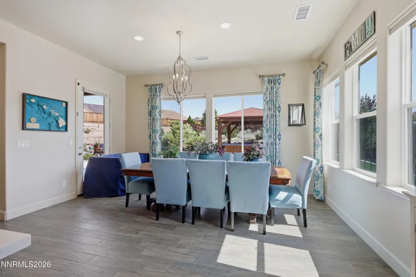 11880 Paradise Hills, Sparks, Nevada 89441, 4 Bedrooms Bedrooms, ,3 BathroomsBathrooms,Residential,Residential,Paradise Hills,0,260010035