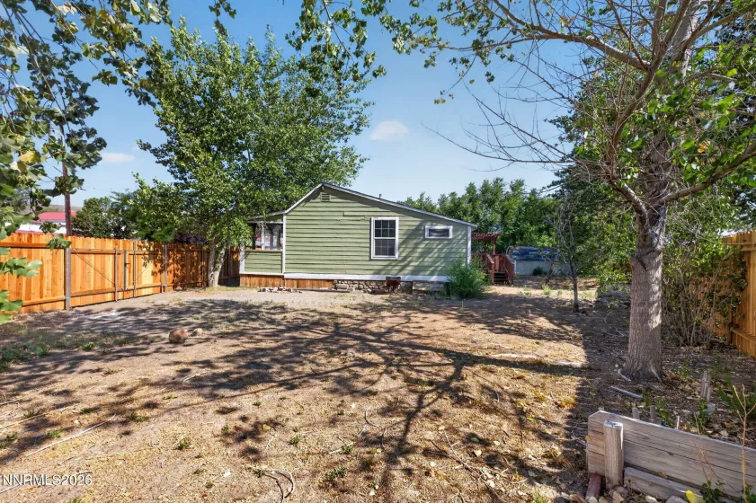 160 Gates, Dayton, Nevada 89403, 2 Bedrooms Bedrooms, ,1 BathroomBathrooms,Residential,Residential,Gates,0,260010036