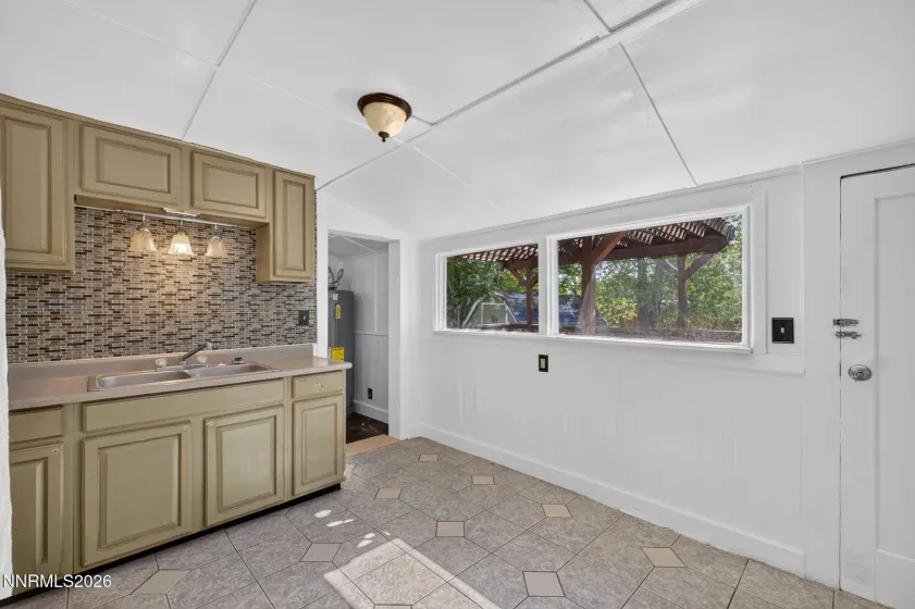 160 Gates, Dayton, Nevada 89403, 2 Bedrooms Bedrooms, ,1 BathroomBathrooms,Residential,Residential,Gates,0,260010036
