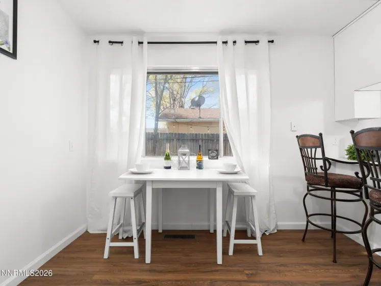 509 Piper, Carson City, Nevada 89703, 3 Bedrooms Bedrooms, ,2 BathroomsBathrooms,Residential,Residential,Piper,0,260010038