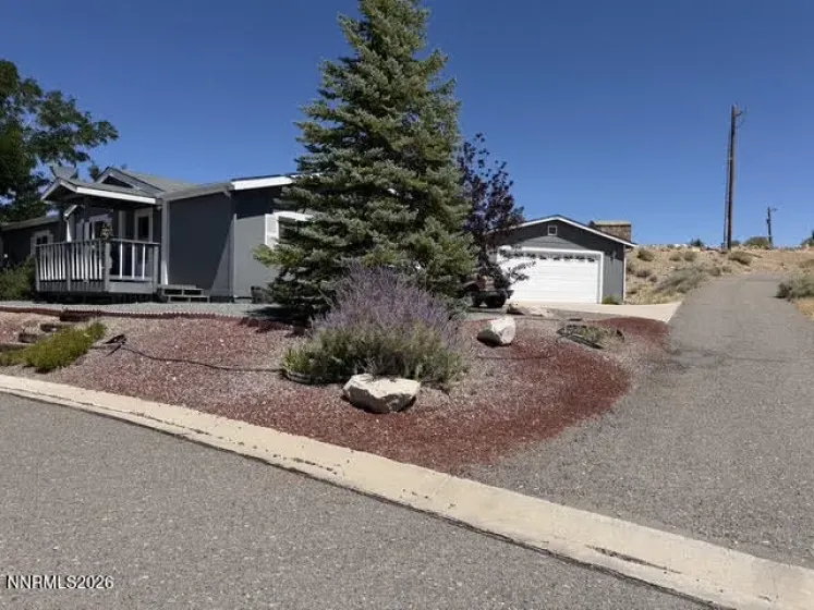 116 Walker, Gardnerville, Nevada 89410, 3 Bedrooms Bedrooms, ,2 BathroomsBathrooms,Residential,Residential,Walker,0,260010039