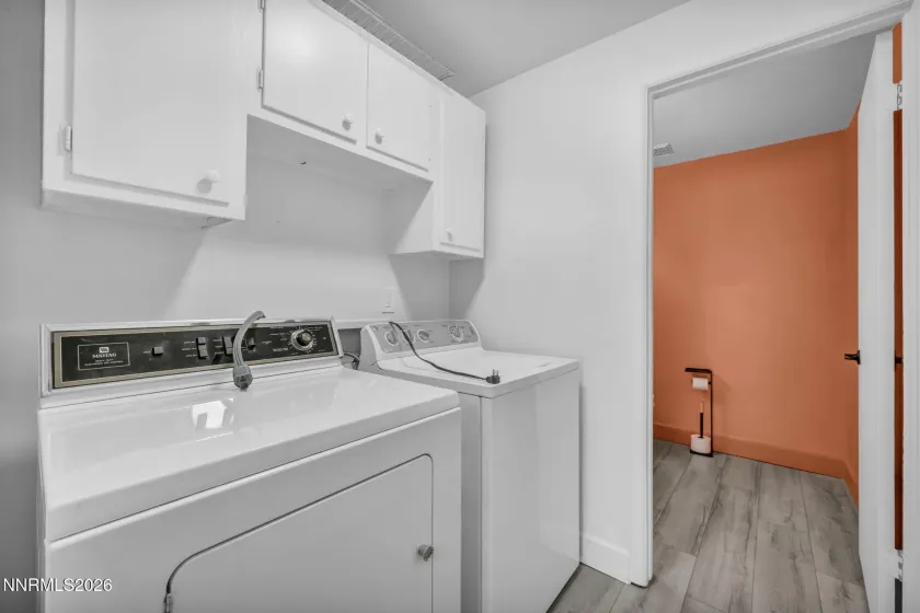 2255 Oppio, Sparks, Nevada 89431, 3 Bedrooms Bedrooms, ,2 BathroomsBathrooms,Residential,Residential,Oppio,0,260010044