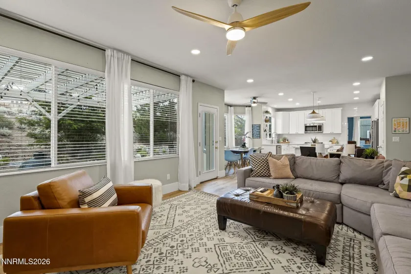 3736 Vancouver, Reno, Nevada 89511, 4 Bedrooms Bedrooms, ,3 BathroomsBathrooms,Residential,Residential,Vancouver,0,260009057