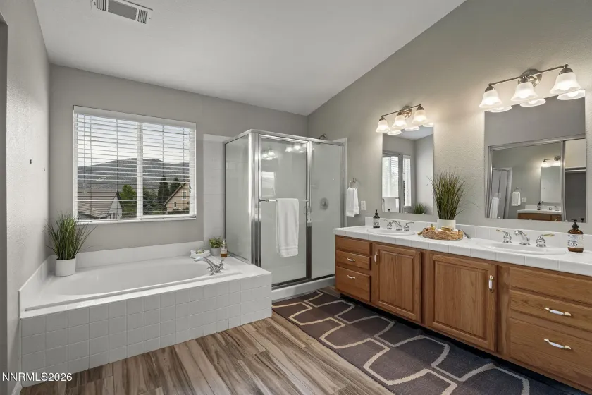 3736 Vancouver, Reno, Nevada 89511, 4 Bedrooms Bedrooms, ,3 BathroomsBathrooms,Residential,Residential,Vancouver,0,260009057