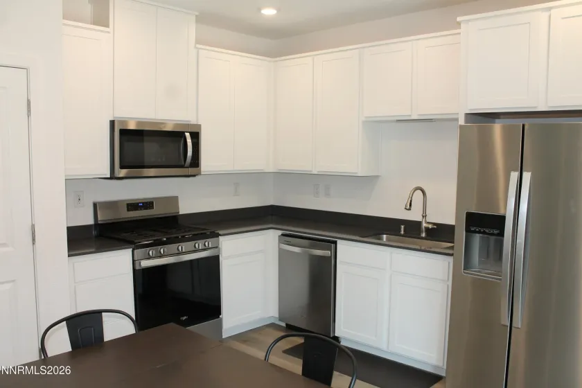1914 Alabaster, Sparks, Nevada 89436, 4 Bedrooms Bedrooms, ,3 BathroomsBathrooms,Residential,Residential,Alabaster,0,260010048