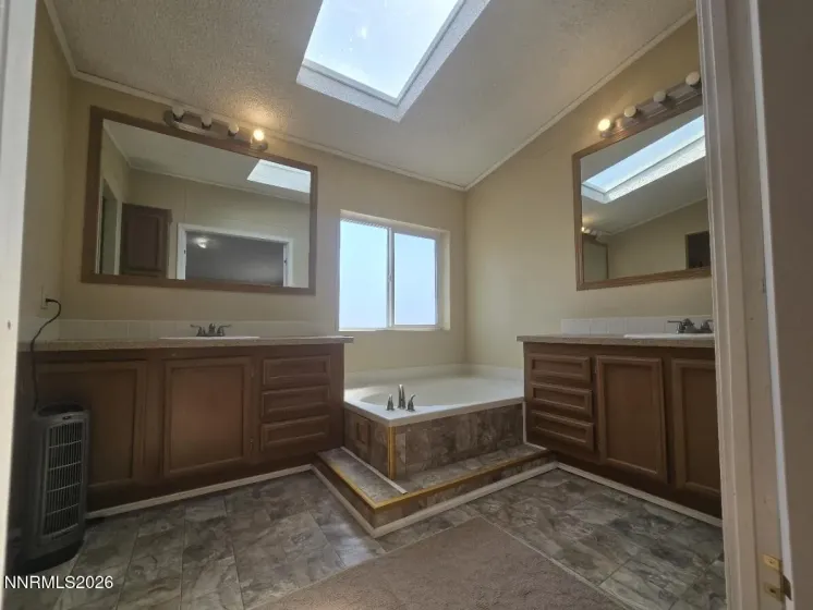 11625 Rye Patch Reservoir, Lovelock, Nevada 89419, 3 Bedrooms Bedrooms, ,2 BathroomsBathrooms,Residential,Residential,Rye Patch Reservoir,0,260010049