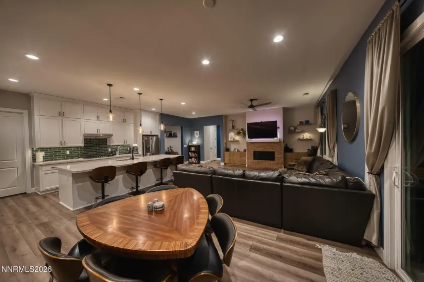 274 Commodore, Verdi, Nevada 89439, 3 Bedrooms Bedrooms, ,3 BathroomsBathrooms,Residential,Residential,Commodore,0,260010053