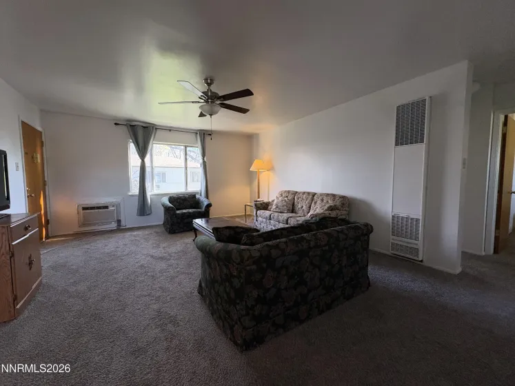 1945 4th, Sparks, Nevada 89431, 2 Bedrooms Bedrooms, ,1 BathroomBathrooms,Residential,Residential,4th,0,260004406