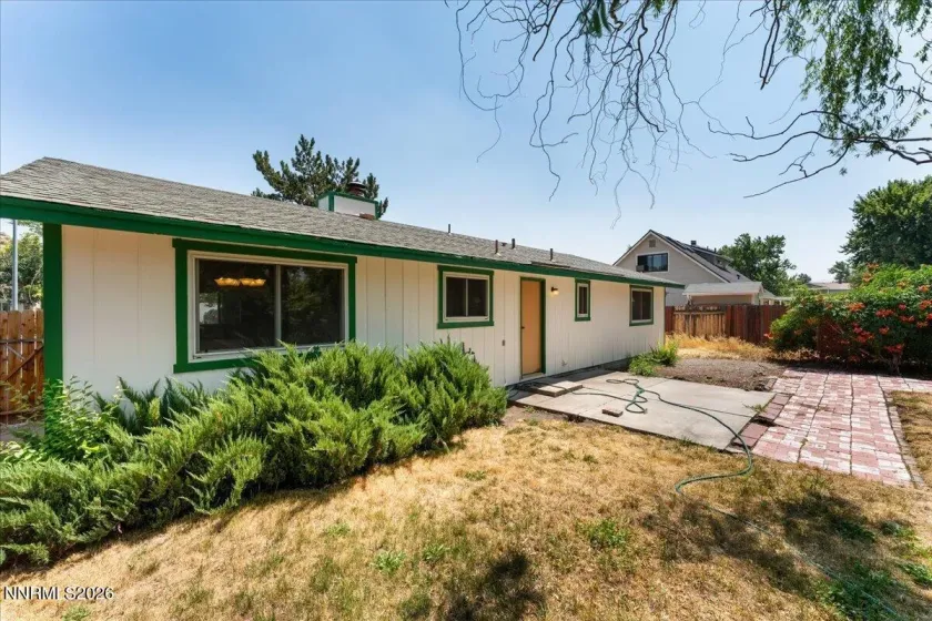 1290 Autumn Hills, Reno, Nevada 89511, 3 Bedrooms Bedrooms, ,2 BathroomsBathrooms,Residential,Residential,Autumn Hills,0,260010057