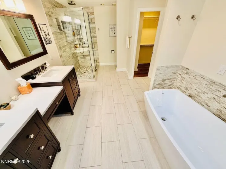 858 Lighthouse, Reno, Nevada 89511, 4 Bedrooms Bedrooms, ,3 BathroomsBathrooms,Residential,Residential,Lighthouse,0,260010061