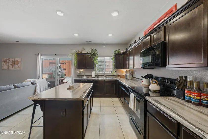 18617 Ivyberry, Reno, Nevada 89508, 3 Bedrooms Bedrooms, ,2 BathroomsBathrooms,Residential,Residential,Ivyberry,0,260010062