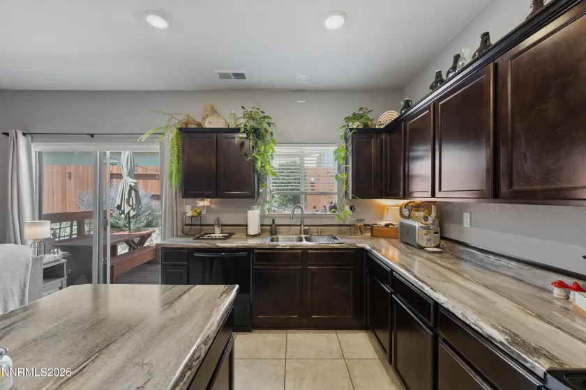 18617 Ivyberry, Reno, Nevada 89508, 3 Bedrooms Bedrooms, ,2 BathroomsBathrooms,Residential,Residential,Ivyberry,0,260010062