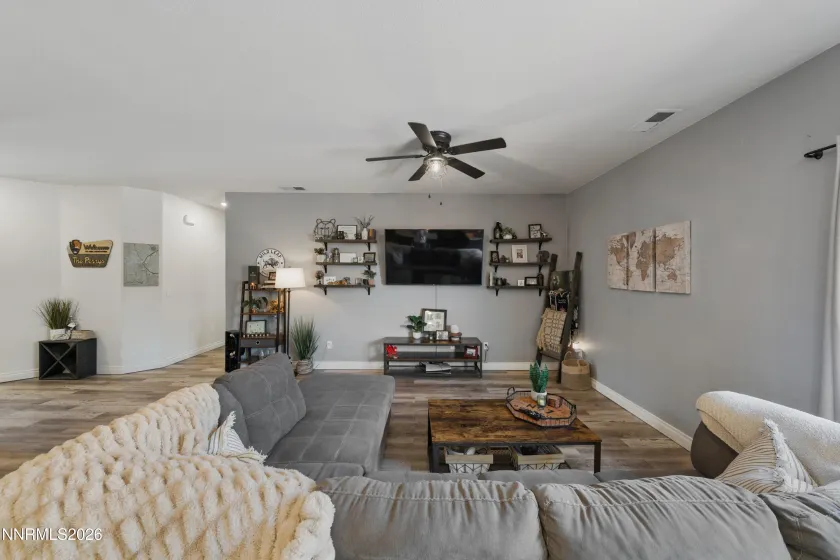18617 Ivyberry, Reno, Nevada 89508, 3 Bedrooms Bedrooms, ,2 BathroomsBathrooms,Residential,Residential,Ivyberry,0,260010062