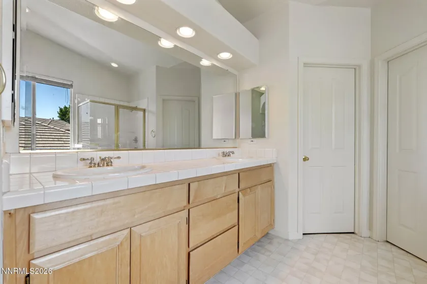 7318 La Costa, Sparks, Nevada 89436, 4 Bedrooms Bedrooms, ,3 BathroomsBathrooms,Residential,Residential,La Costa,0,260010063