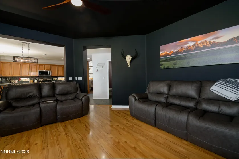 908 Lakeview, Dayton, Nevada 89403, 3 Bedrooms Bedrooms, ,3 BathroomsBathrooms,Residential,Residential,Lakeview,0,260010064
