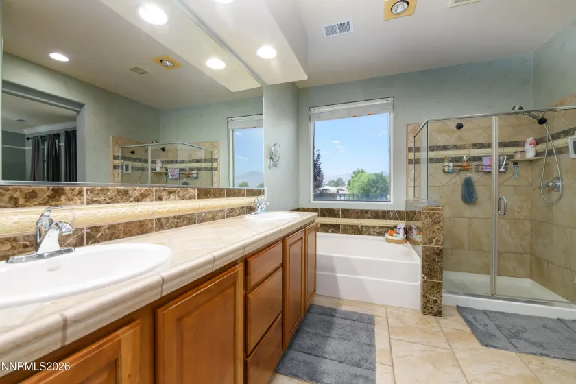 908 Lakeview, Dayton, Nevada 89403, 3 Bedrooms Bedrooms, ,3 BathroomsBathrooms,Residential,Residential,Lakeview,0,260010064