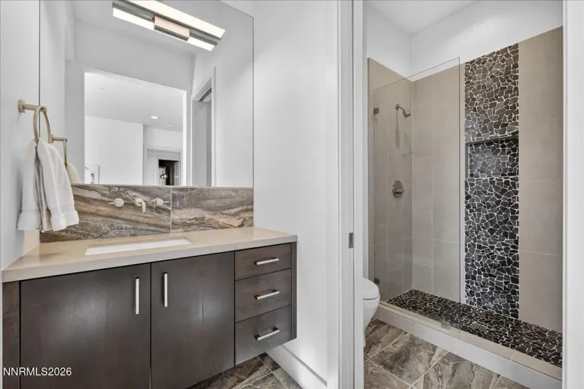 1196 Eagle Vista, Reno, Nevada 89511, 5 Bedrooms Bedrooms, ,6 BathroomsBathrooms,Residential,Residential,Eagle Vista,0,260010066