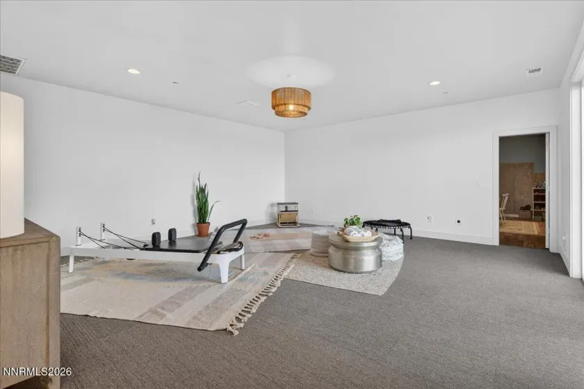 1196 Eagle Vista, Reno, Nevada 89511, 5 Bedrooms Bedrooms, ,6 BathroomsBathrooms,Residential,Residential,Eagle Vista,0,260010066