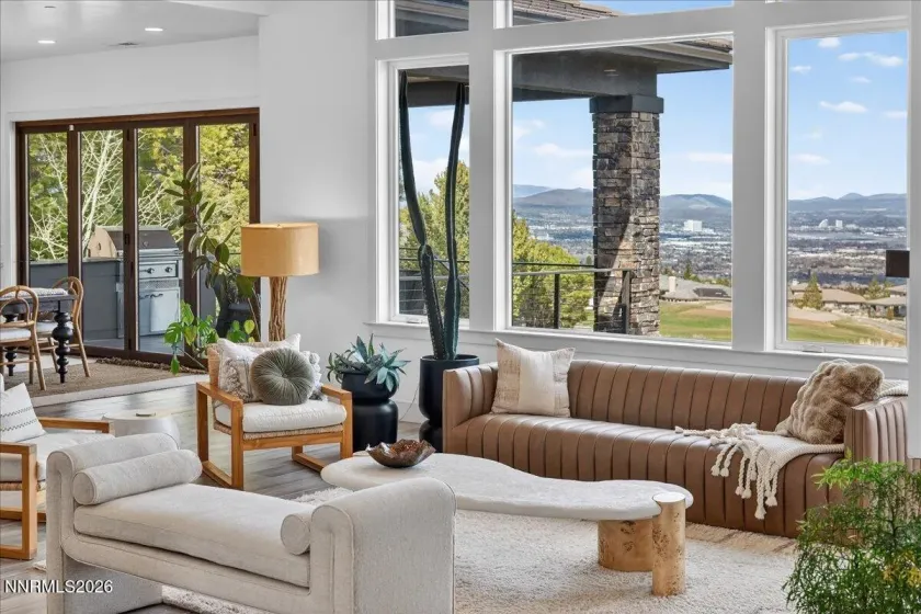 1196 Eagle Vista, Reno, Nevada 89511, 5 Bedrooms Bedrooms, ,6 BathroomsBathrooms,Residential,Residential,Eagle Vista,0,260010066