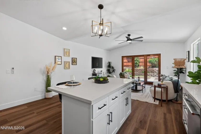 968 Pinewood, Sparks, Nevada 89434, 4 Bedrooms Bedrooms, ,3 BathroomsBathrooms,Residential,Residential,Pinewood,0,260010071