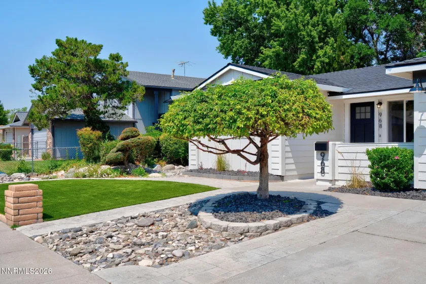 968 Pinewood, Sparks, Nevada 89434, 4 Bedrooms Bedrooms, ,3 BathroomsBathrooms,Residential,Residential,Pinewood,0,260010071
