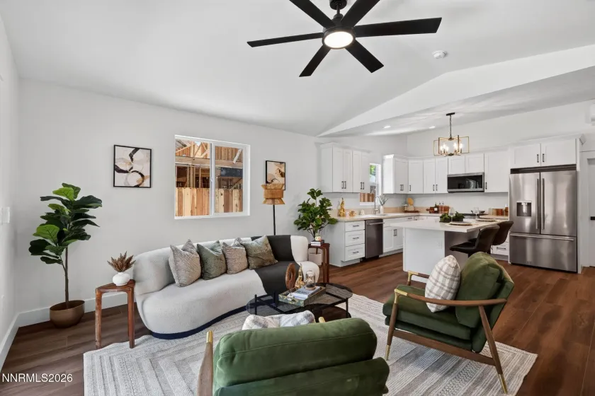 968 Pinewood, Sparks, Nevada 89434, 4 Bedrooms Bedrooms, ,3 BathroomsBathrooms,Residential,Residential,Pinewood,0,260010071
