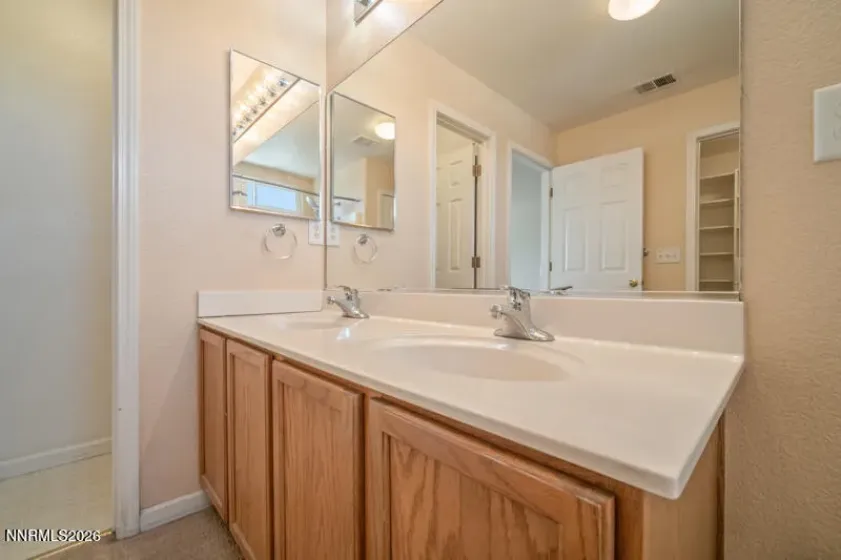 895 Promedio, Sparks, Nevada 89436, 4 Bedrooms Bedrooms, ,3 BathroomsBathrooms,Residential,Residential,Promedio,0,260010073