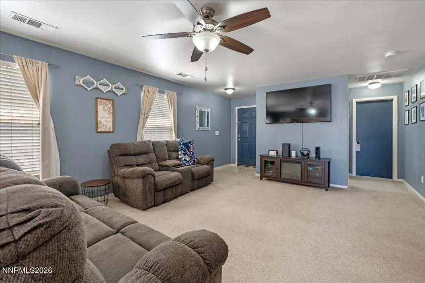 7340 Aquene, Sparks, Nevada 89436, 3 Bedrooms Bedrooms, ,2 BathroomsBathrooms,Residential,Residential,Aquene,0,260010087