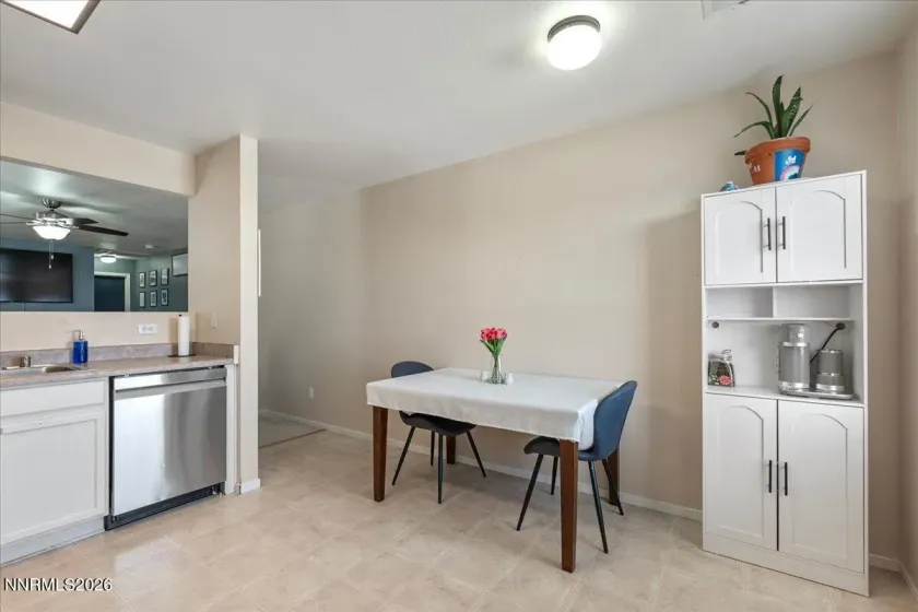 7340 Aquene, Sparks, Nevada 89436, 3 Bedrooms Bedrooms, ,2 BathroomsBathrooms,Residential,Residential,Aquene,0,260010087