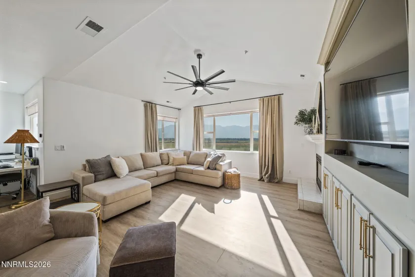 1760 Merino, Gardnerville, Nevada 89410, 5 Bedrooms Bedrooms, ,5 BathroomsBathrooms,Residential,Residential,Merino,0,260010089