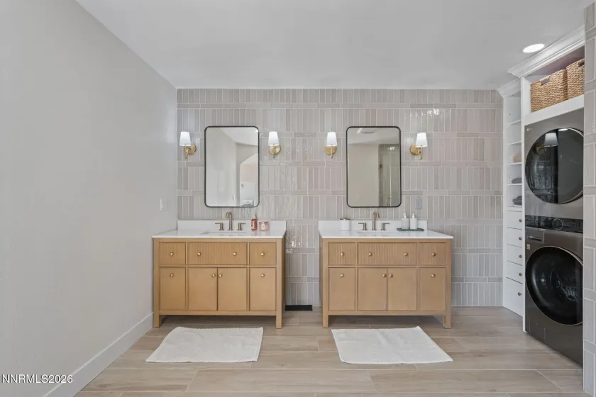 1760 Merino, Gardnerville, Nevada 89410, 5 Bedrooms Bedrooms, ,5 BathroomsBathrooms,Residential,Residential,Merino,0,260010089