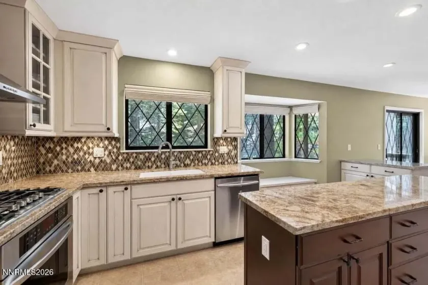 191 Kingsbury, Stateline, Nevada 89449, 3 Bedrooms Bedrooms, ,3 BathroomsBathrooms,Residential,Residential,Kingsbury,0,260010091