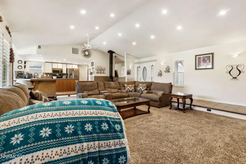 206 Gold Creek, Dayton, Nevada 89403, 4 Bedrooms Bedrooms, ,3 BathroomsBathrooms,Residential,Residential,Gold Creek,0,260010092