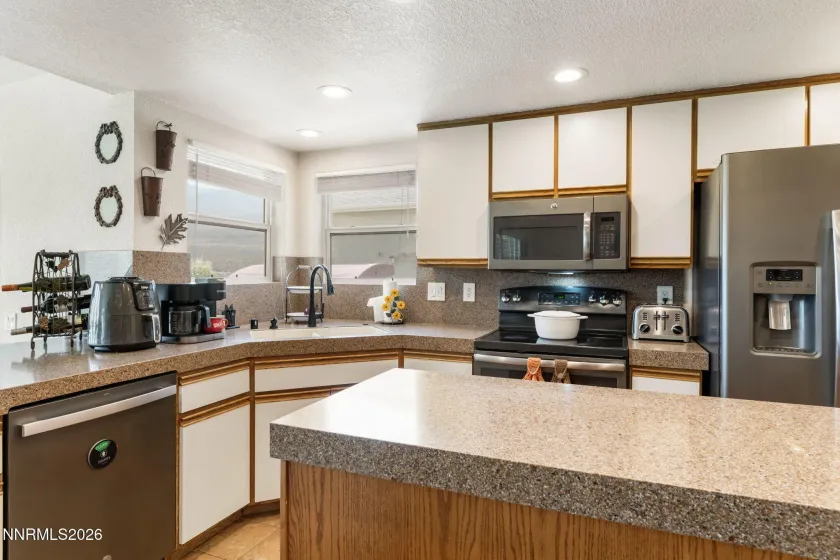 206 Gold Creek, Dayton, Nevada 89403, 4 Bedrooms Bedrooms, ,3 BathroomsBathrooms,Residential,Residential,Gold Creek,0,260010092