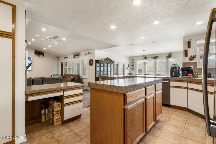 206 Gold Creek, Dayton, Nevada 89403, 4 Bedrooms Bedrooms, ,3 BathroomsBathrooms,Residential,Residential,Gold Creek,0,260010092