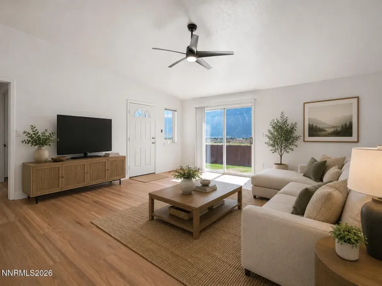 1286 Chardonnay, Gardnerville, Nevada 89460, 12 Bedrooms Bedrooms, ,8 BathroomsBathrooms,Residential Income,Residential,Chardonnay,0,260010094