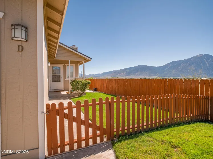 1286 Chardonnay, Gardnerville, Nevada 89460, 12 Bedrooms Bedrooms, ,8 BathroomsBathrooms,Residential Income,Residential,Chardonnay,0,260010094