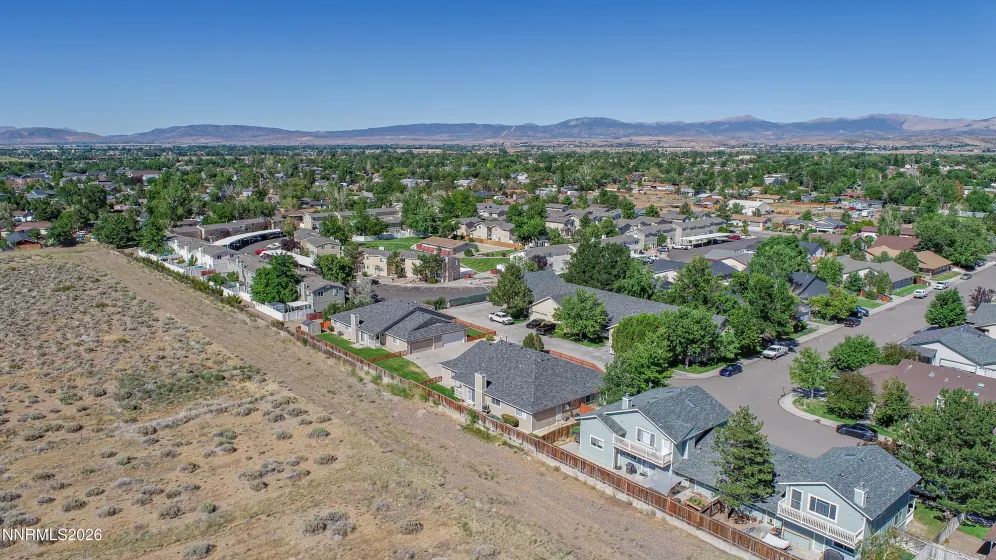 1286 Chardonnay, Gardnerville, Nevada 89460, 12 Bedrooms Bedrooms, ,8 BathroomsBathrooms,Residential Income,Residential,Chardonnay,0,260010094