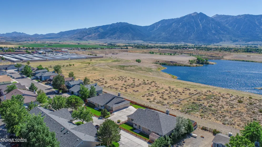 1286 Chardonnay, Gardnerville, Nevada 89460, 12 Bedrooms Bedrooms, ,8 BathroomsBathrooms,Residential Income,Residential,Chardonnay,0,260010094