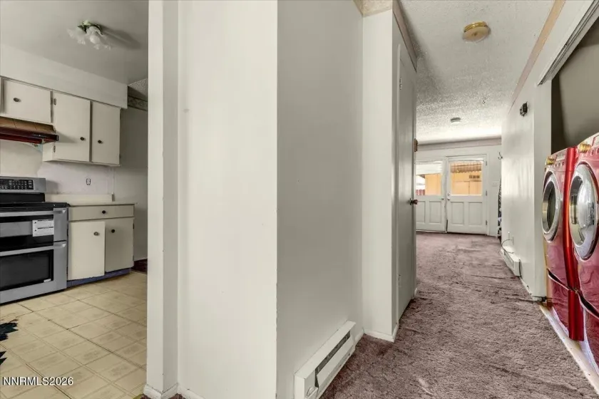 424 Smithridge, Reno, Nevada 89502, 2 Bedrooms Bedrooms, ,2 BathroomsBathrooms,Residential,Residential,Smithridge,0,260010097
