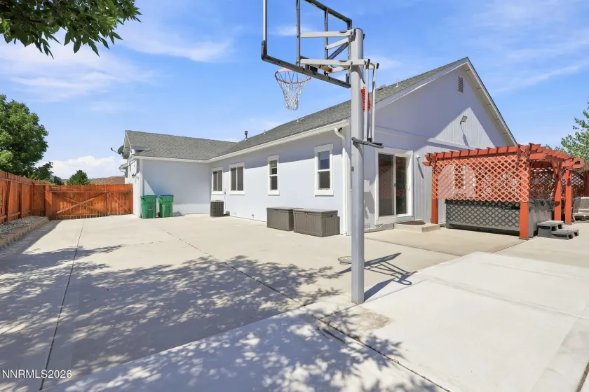 789 Country View, Reno, Nevada 89506, 4 Bedrooms Bedrooms, ,3 BathroomsBathrooms,Residential,Residential,Country View,0,260010099