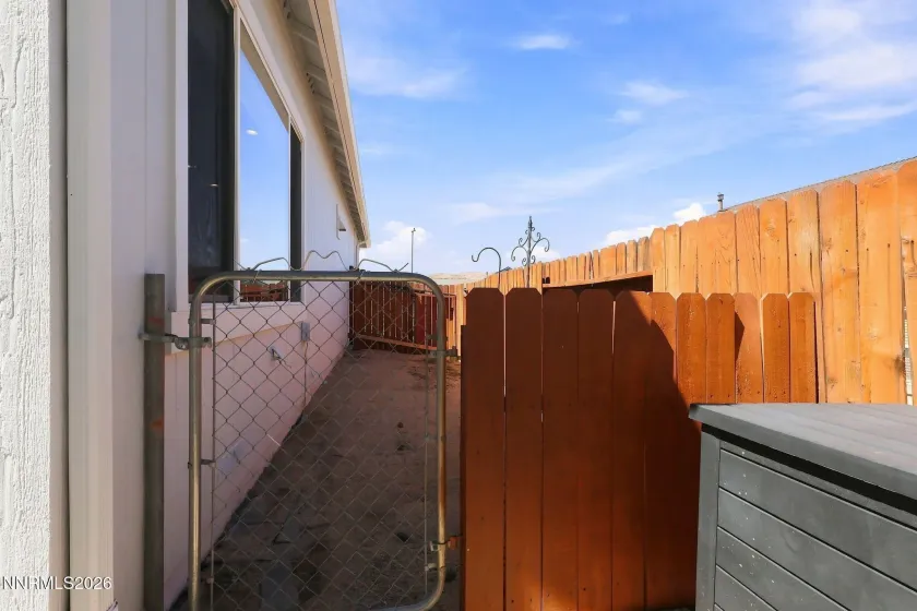 789 Country View, Reno, Nevada 89506, 4 Bedrooms Bedrooms, ,3 BathroomsBathrooms,Residential,Residential,Country View,0,260010099