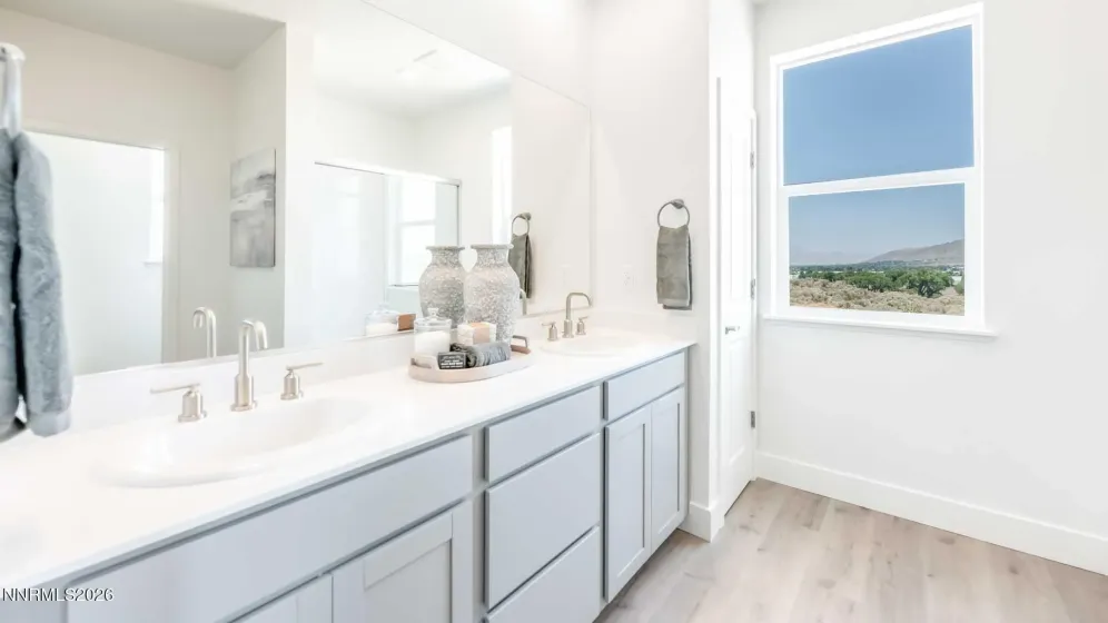 1244 Rocket, Carson City, Nevada 89705, 3 Bedrooms Bedrooms, ,3 BathroomsBathrooms,Residential,Residential,Rocket,0,260010111