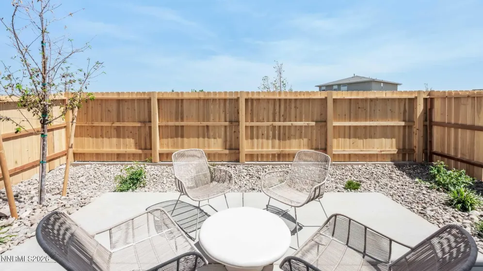 1244 Rocket, Carson City, Nevada 89705, 3 Bedrooms Bedrooms, ,3 BathroomsBathrooms,Residential,Residential,Rocket,0,260010111