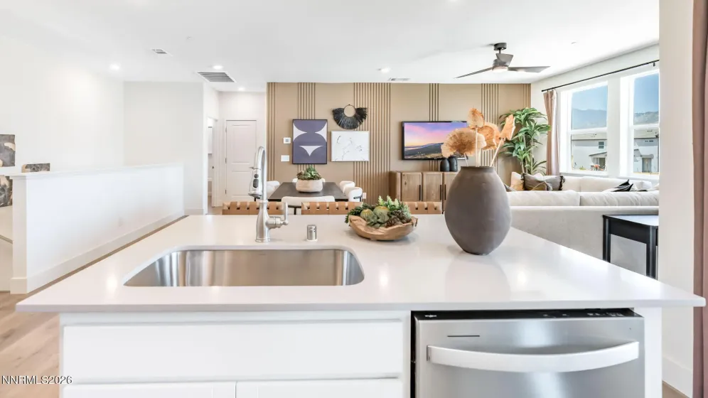 1244 Rocket, Carson City, Nevada 89705, 2 Bedrooms Bedrooms, ,2 BathroomsBathrooms,Residential,Residential,Rocket,0,260010112